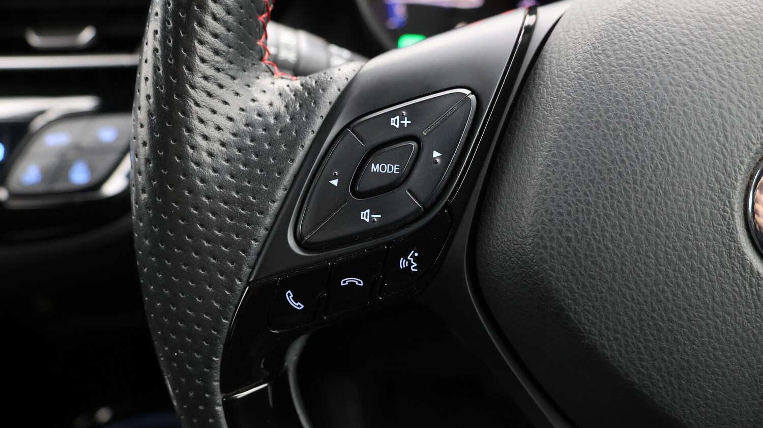 Used Toyota C-HR 2022 for sale - 76549591: Photo 26