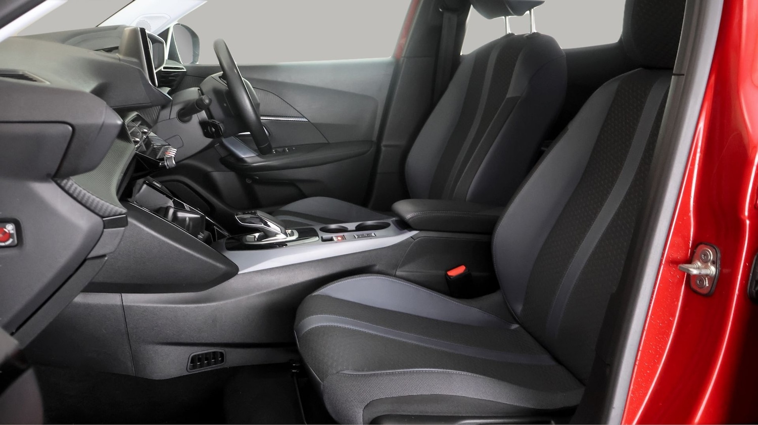 Used Peugeot 2008 2021 for sale - 77745255: Photo 13