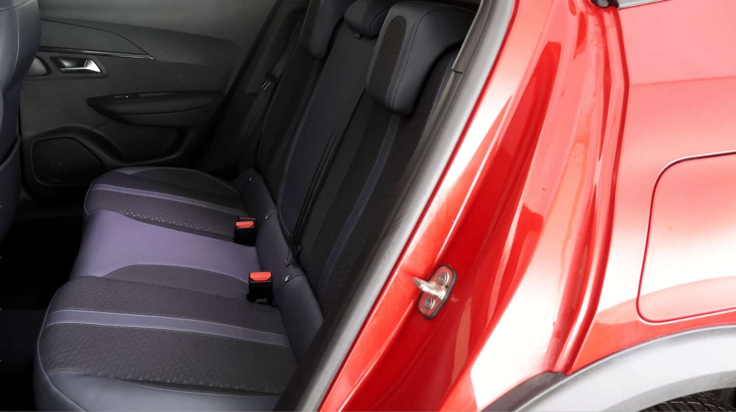 Used Peugeot 2008 2021 for sale - 77745255: Photo 15