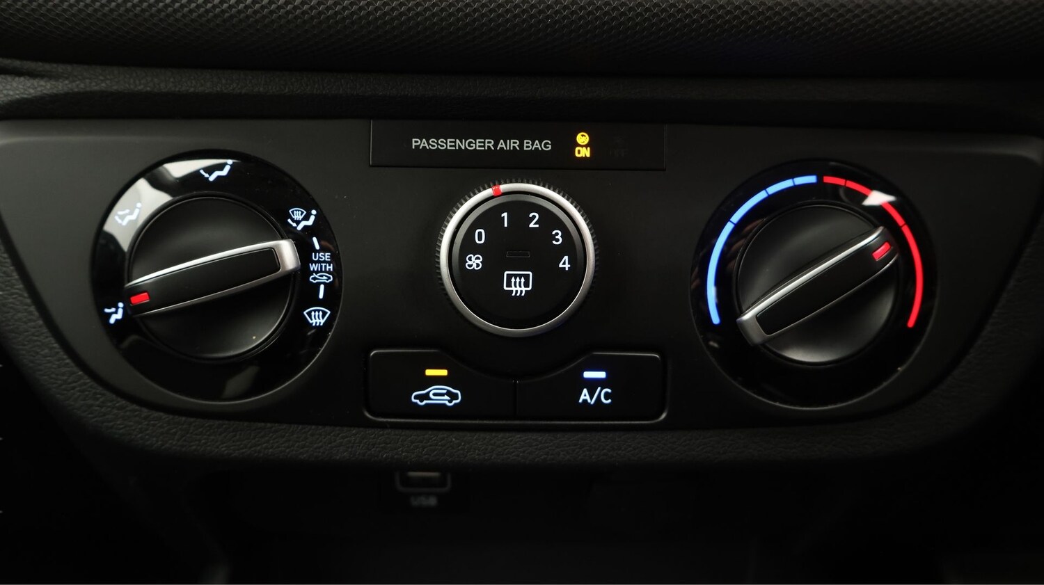 Used Hyundai i10 2022 for sale - 77271465: Photo 12