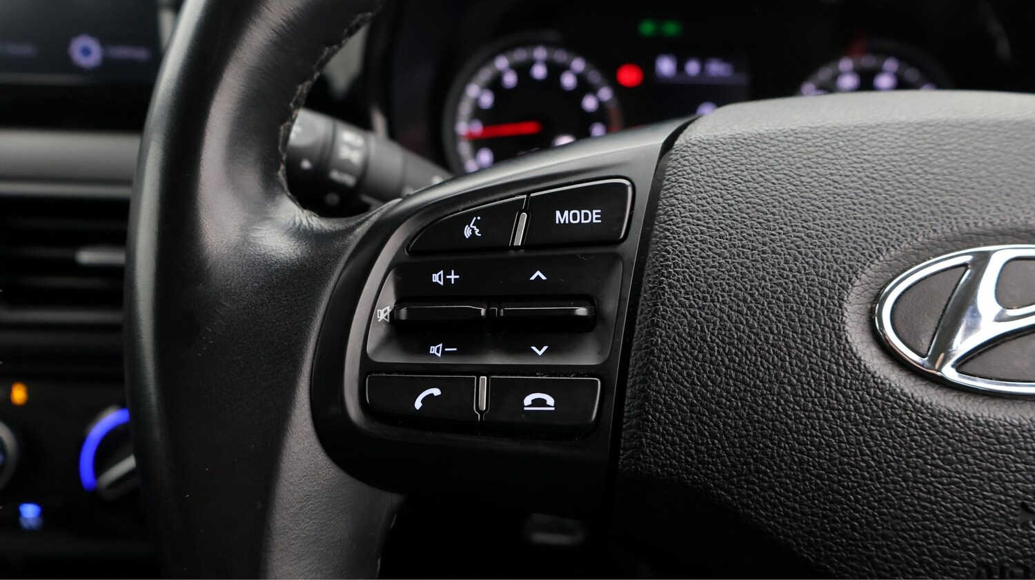 Used Hyundai i10 2022 for sale - 77271465: Photo 21