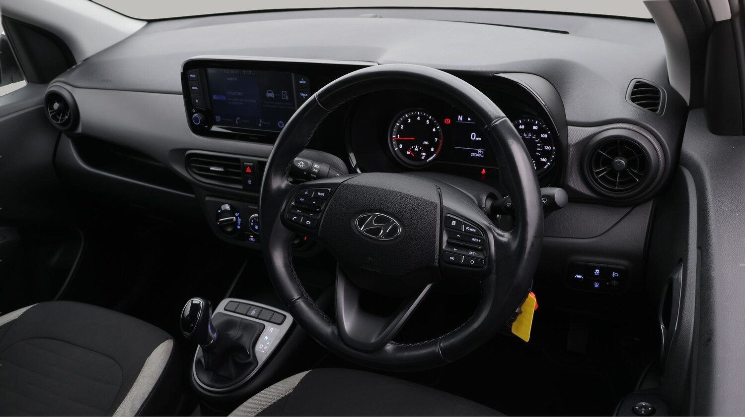 Used Hyundai i10 2022 for sale - 77271465: Photo 9