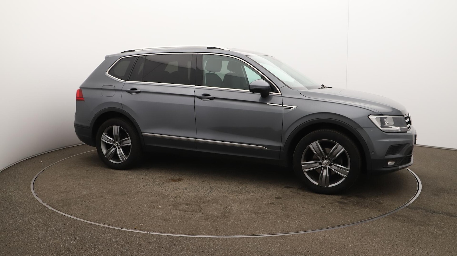 Used Volkswagen Tiguan Allspace 2020 for sale - 76511803: Photo 48
