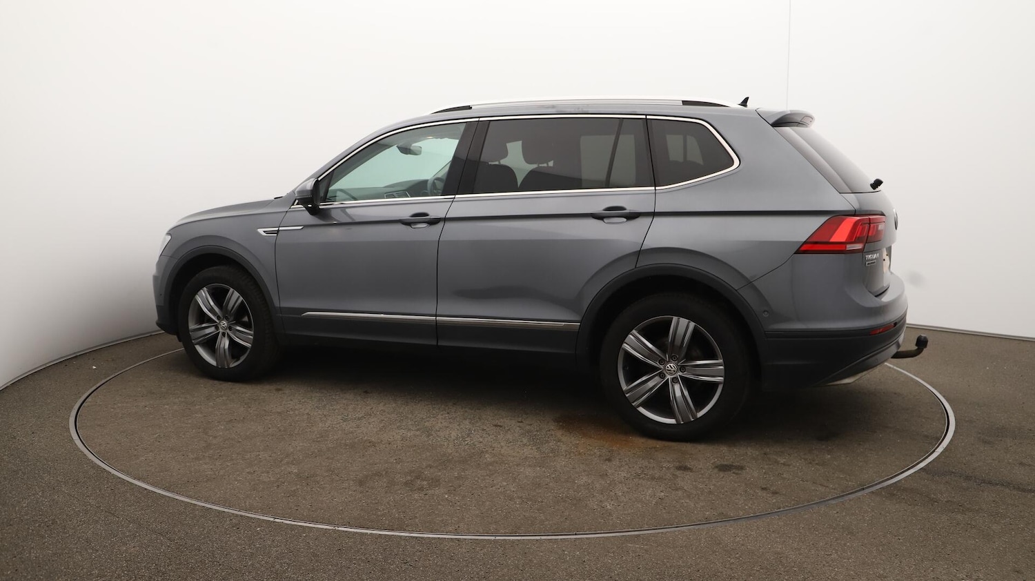 Used Volkswagen Tiguan Allspace 2020 for sale - 76511803: Photo 49