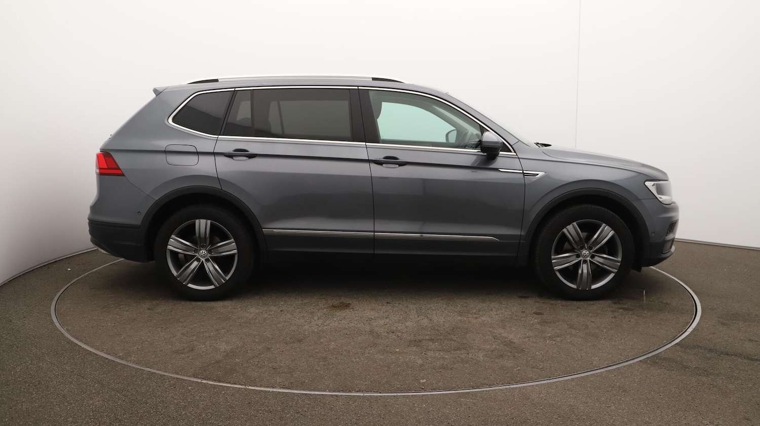 Used Volkswagen Tiguan Allspace 2020 for sale - 76511803: Photo 51