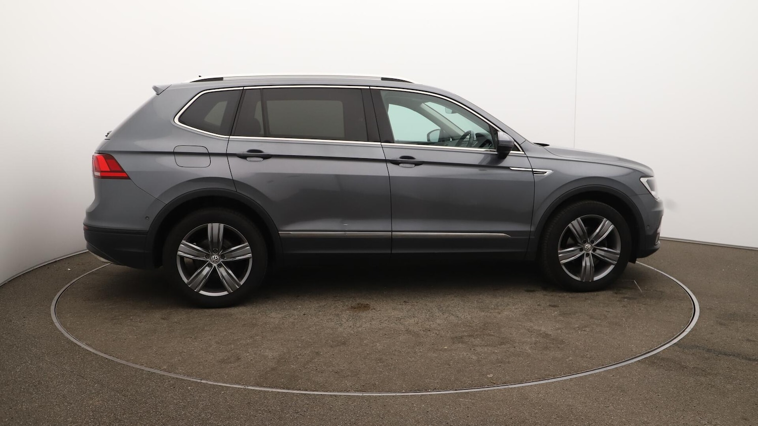 Used Volkswagen Tiguan Allspace 2020 for sale - 76511803: Photo 52