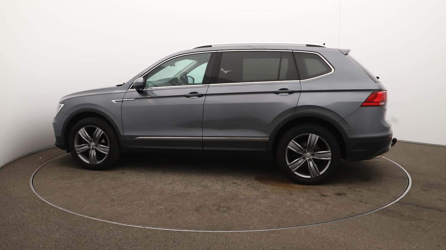 Used Volkswagen Tiguan Allspace 2020 for sale - 76511803: Photo 60