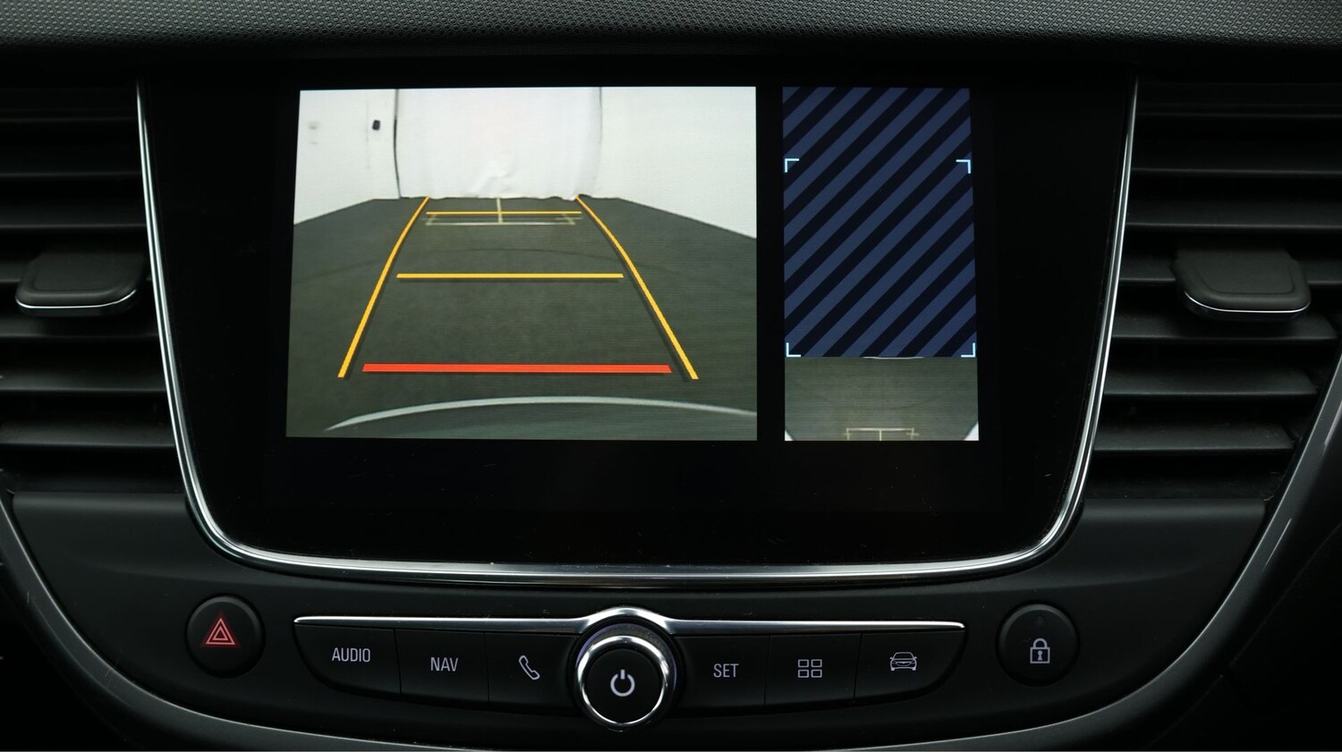 Used Vauxhall Crossland 2022 for sale - 76817449: Photo 24