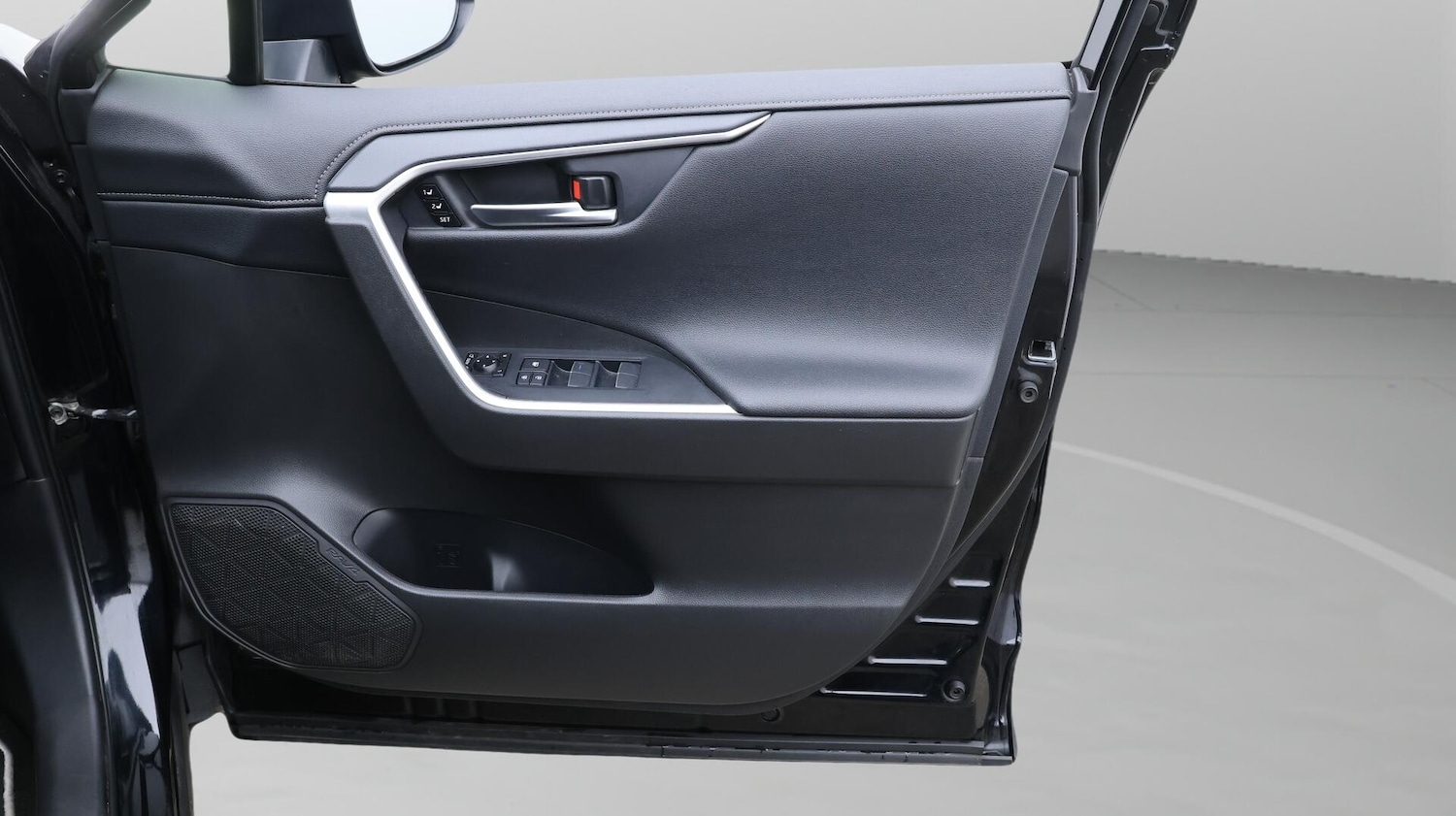 Used Toyota RAV4 2020 for sale - 76499847: Photo 16