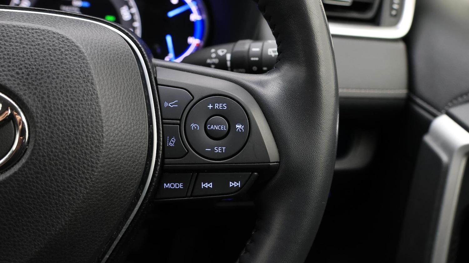 Used Toyota RAV4 2020 for sale - 76499847: Photo 26