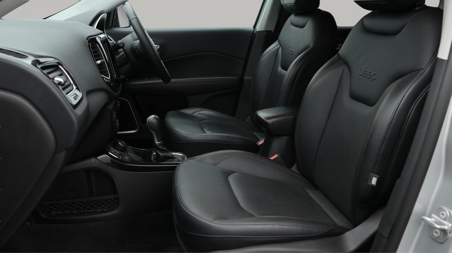 Used Jeep Compass 2020 for sale - 76735204: Photo 15