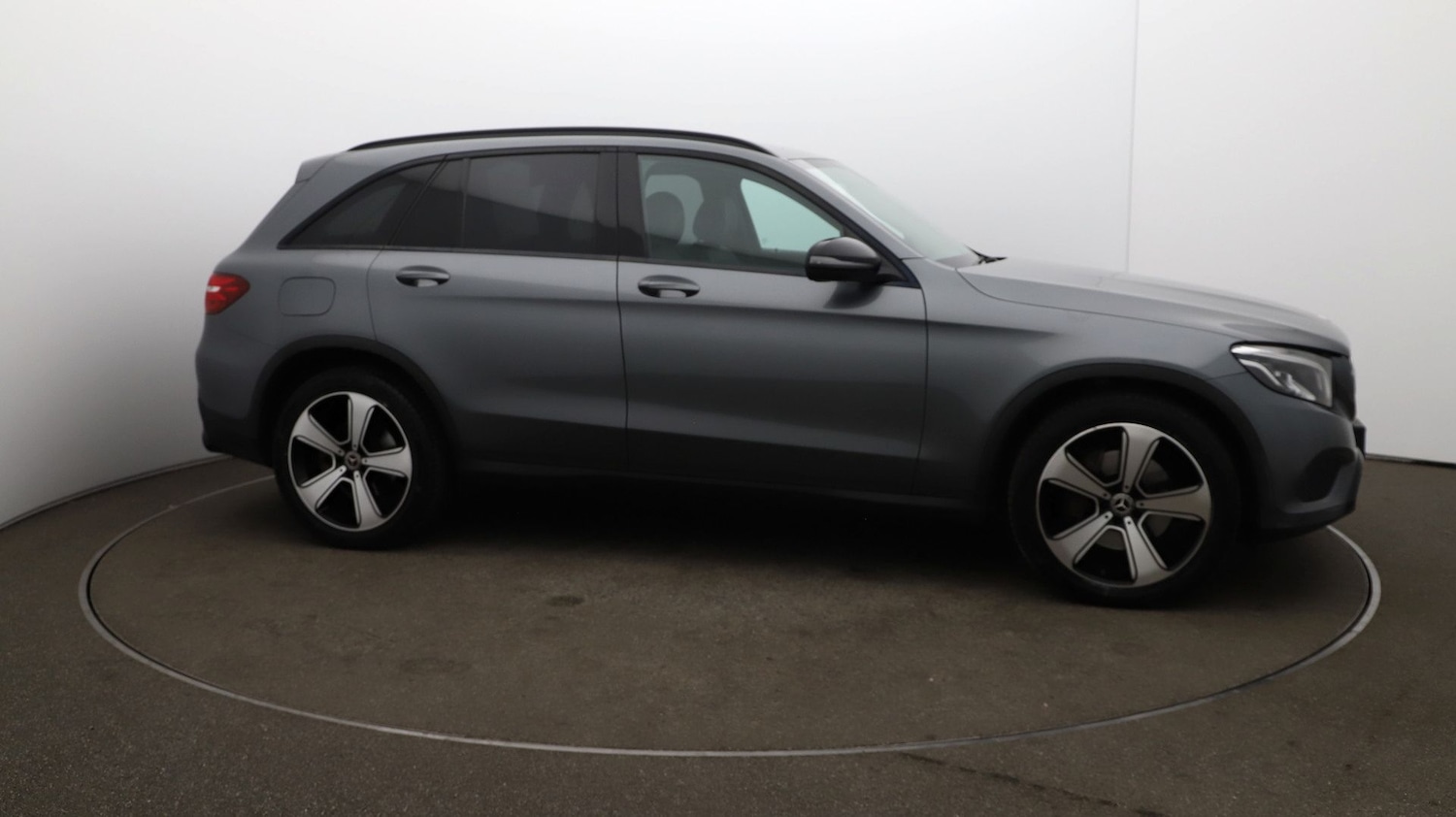 Used Mercedes-Benz GLC 2019 for sale - 76885086: Photo 40