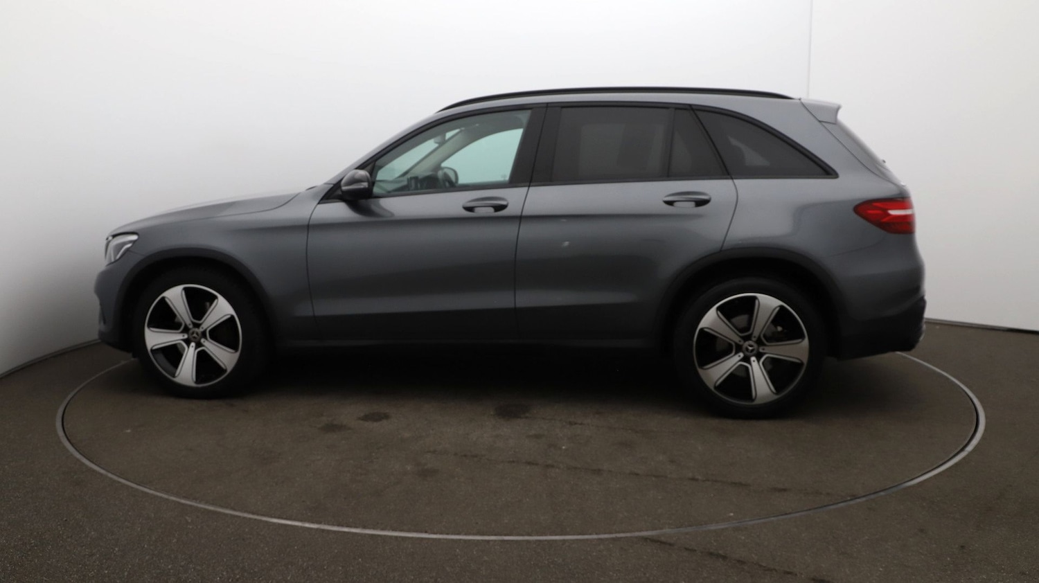 Used Mercedes-Benz GLC 2019 for sale - 76885086: Photo 56
