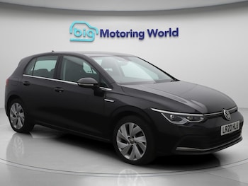 Volkswagen - Golf