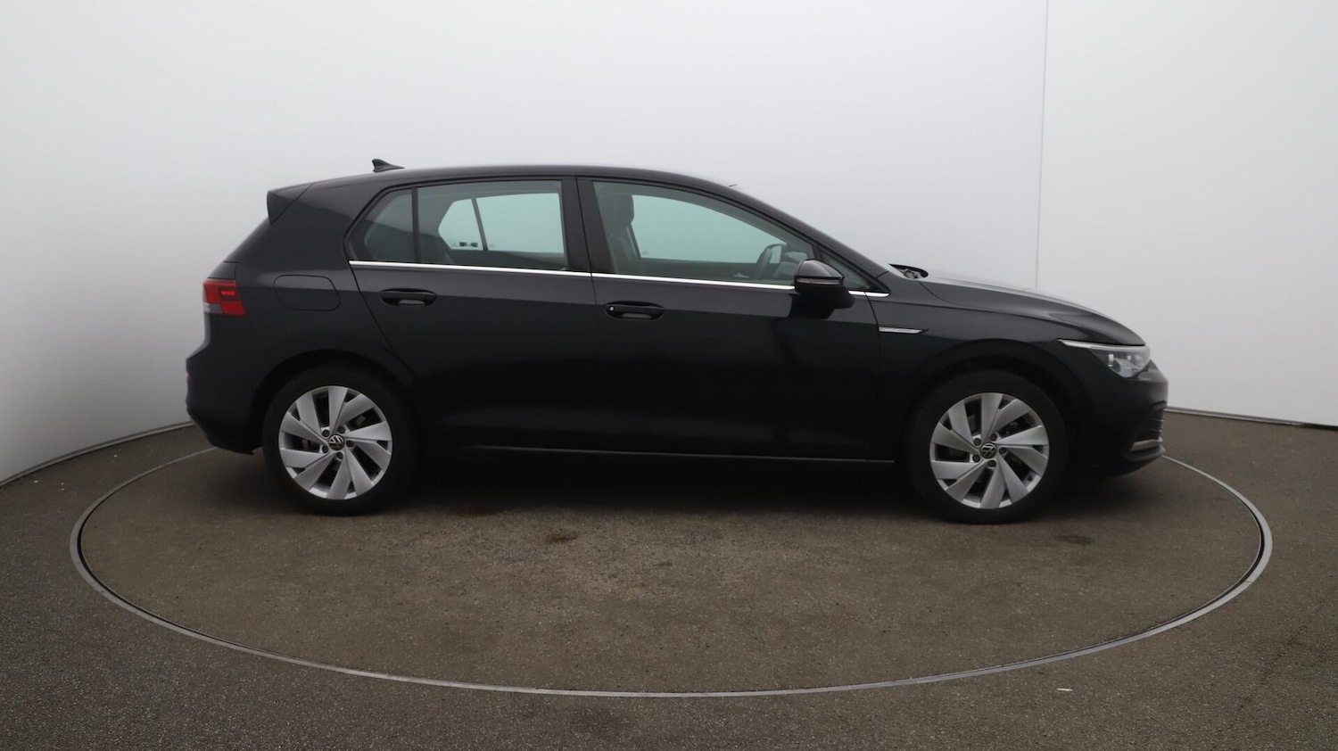 Used Volkswagen Golf 2020 for sale - 76137336: Photo 50