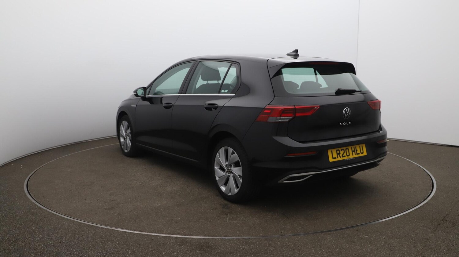 Used Volkswagen Golf 2020 for sale - 76137336: Photo 63