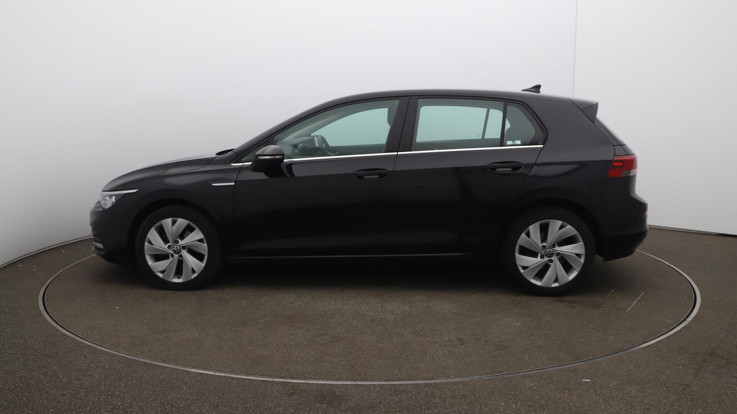 Used Volkswagen Golf 2020 for sale - 76137336: Photo 65