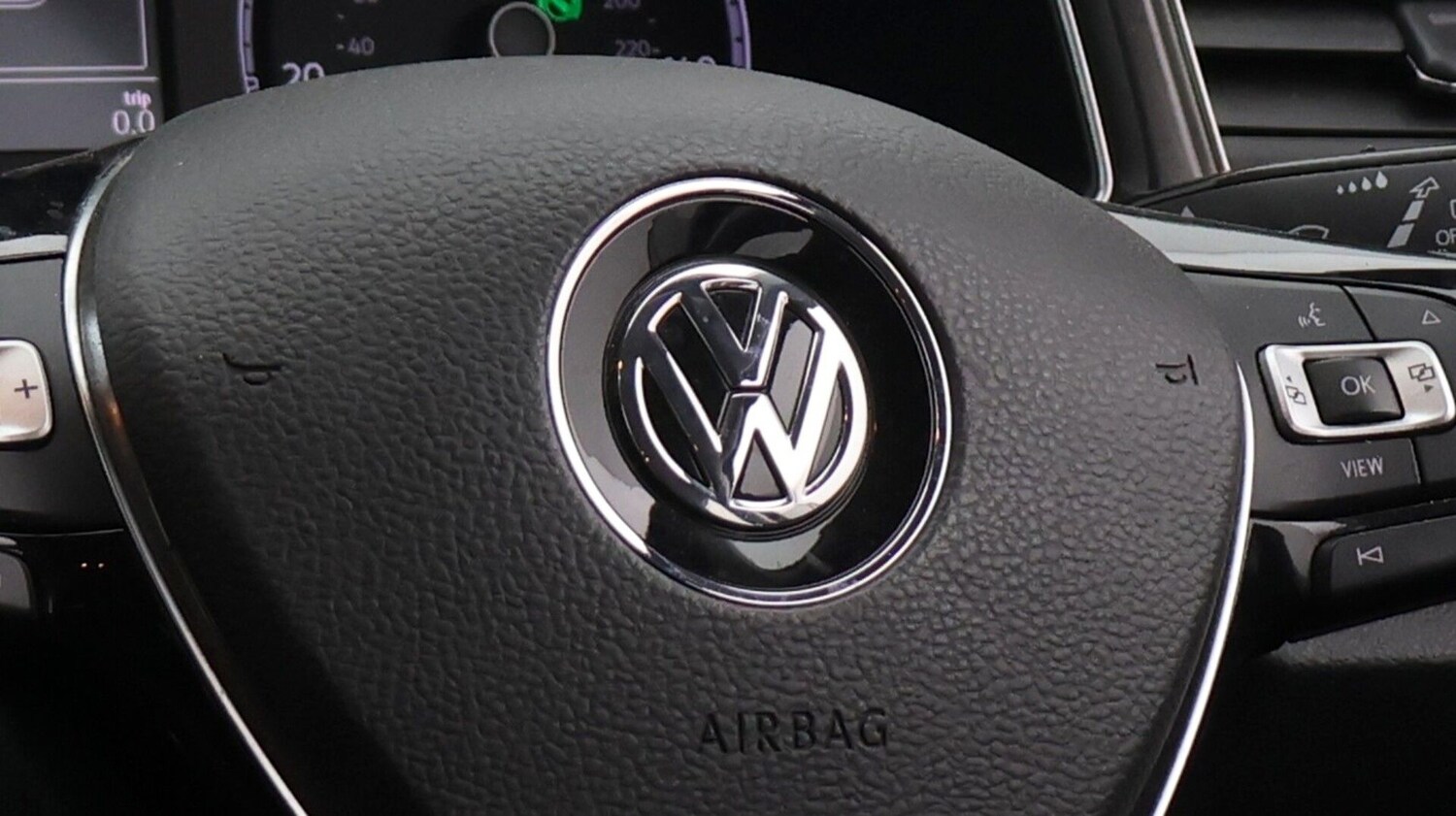 Used Volkswagen T-Roc 2020 for sale - 77365672: Photo 21