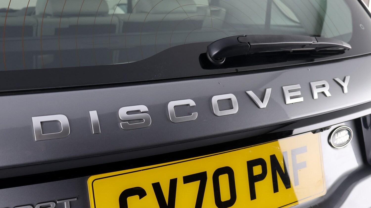 Used Land Rover Discovery Sport 2021 for sale - 77935886: Photo 24