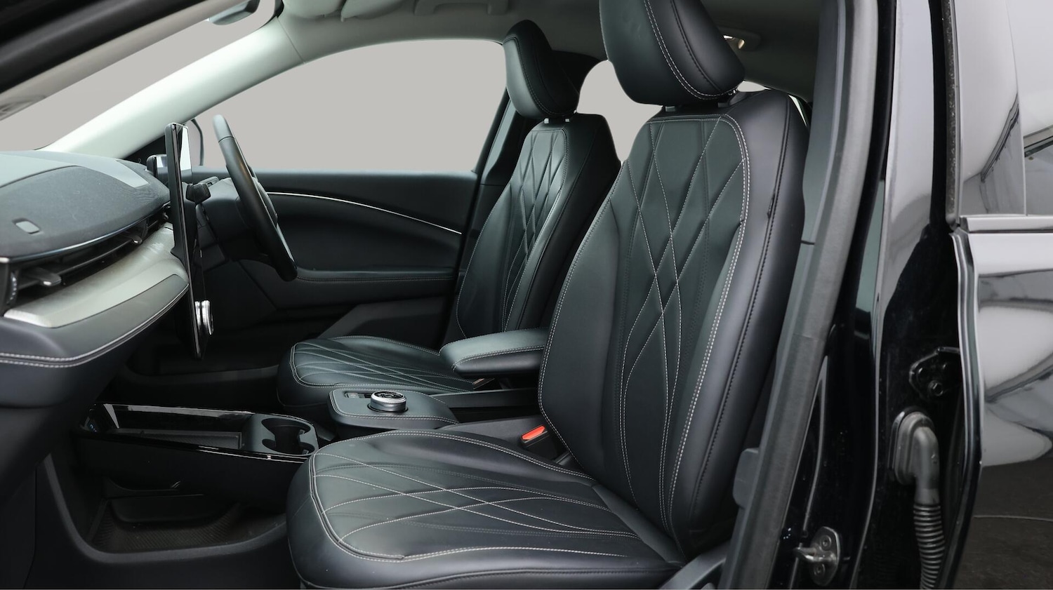 Used Ford Mustang Mach-E 2021 for sale - 76137949: Photo 15