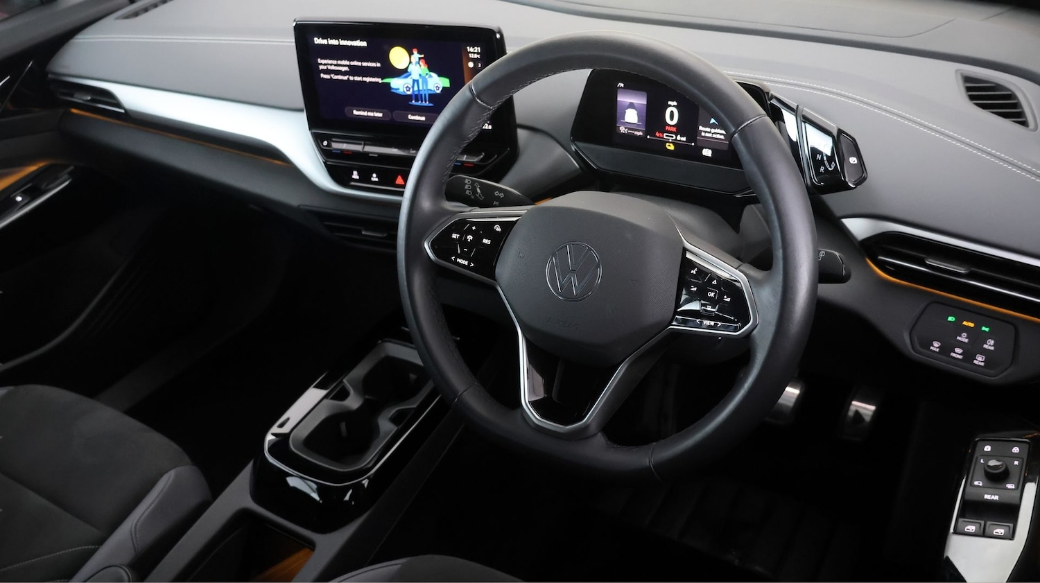 Used Volkswagen ID.4 2025 for sale - 77747574: Photo 9