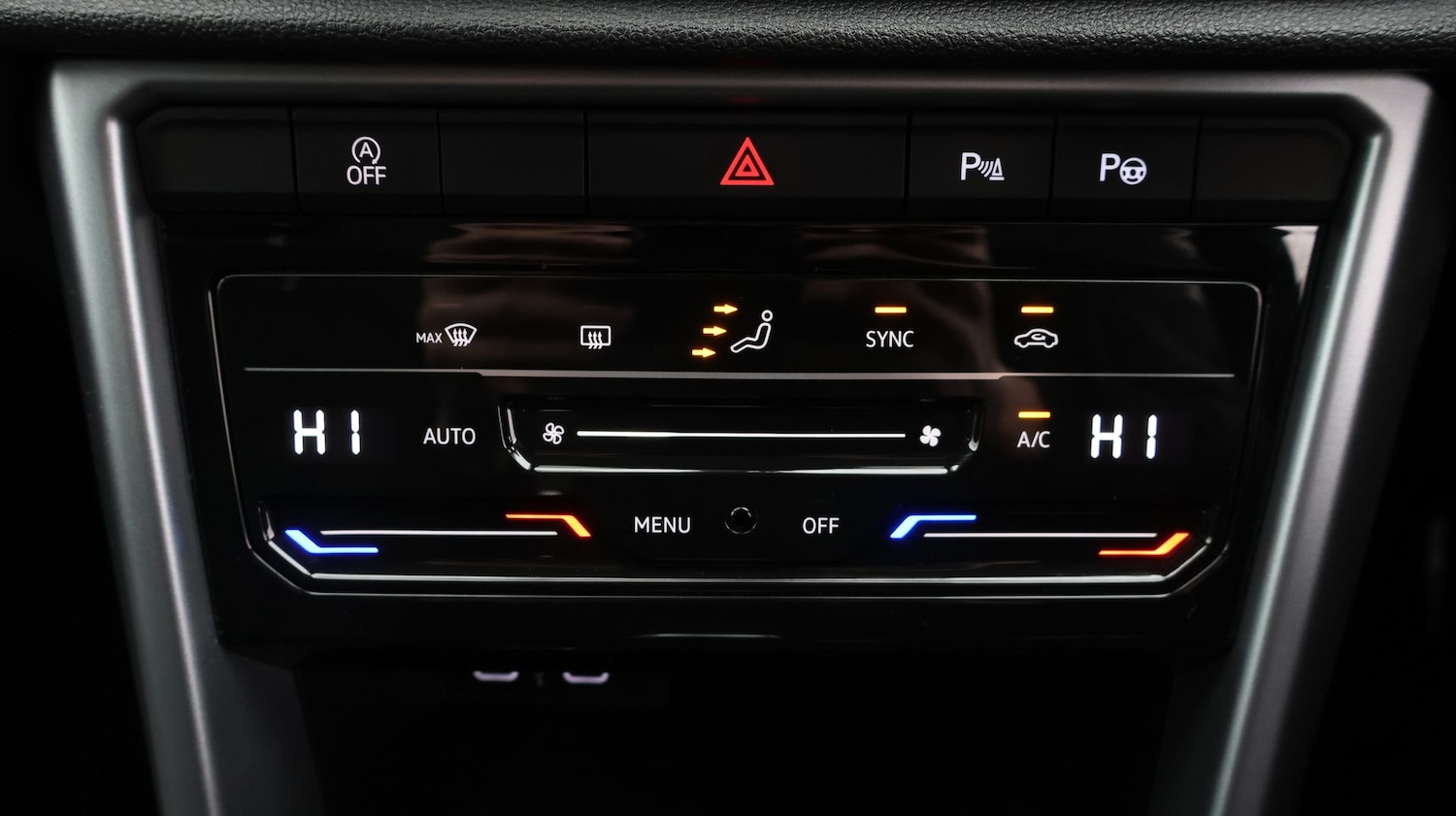 Used Volkswagen T-Roc 2022 for sale - 77329341: Photo 12