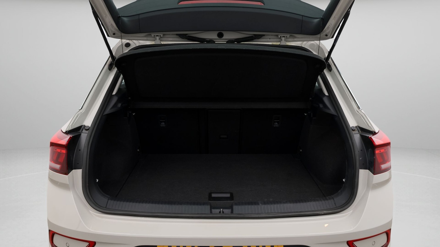 Used Volkswagen T-Roc 2022 for sale - 77329341: Photo 17