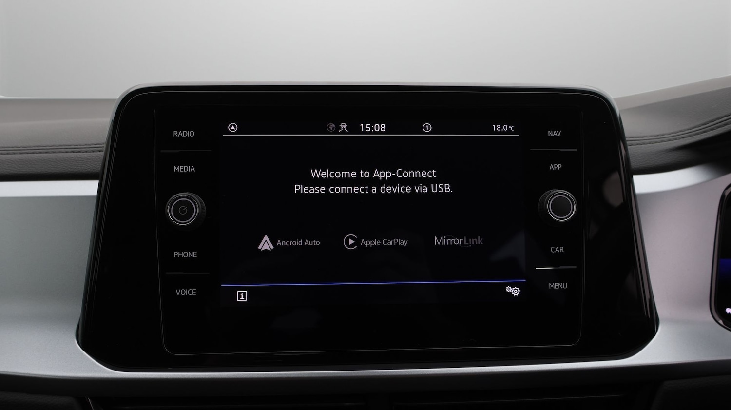 Used Volkswagen T-Roc 2022 for sale - 77329341: Photo 20