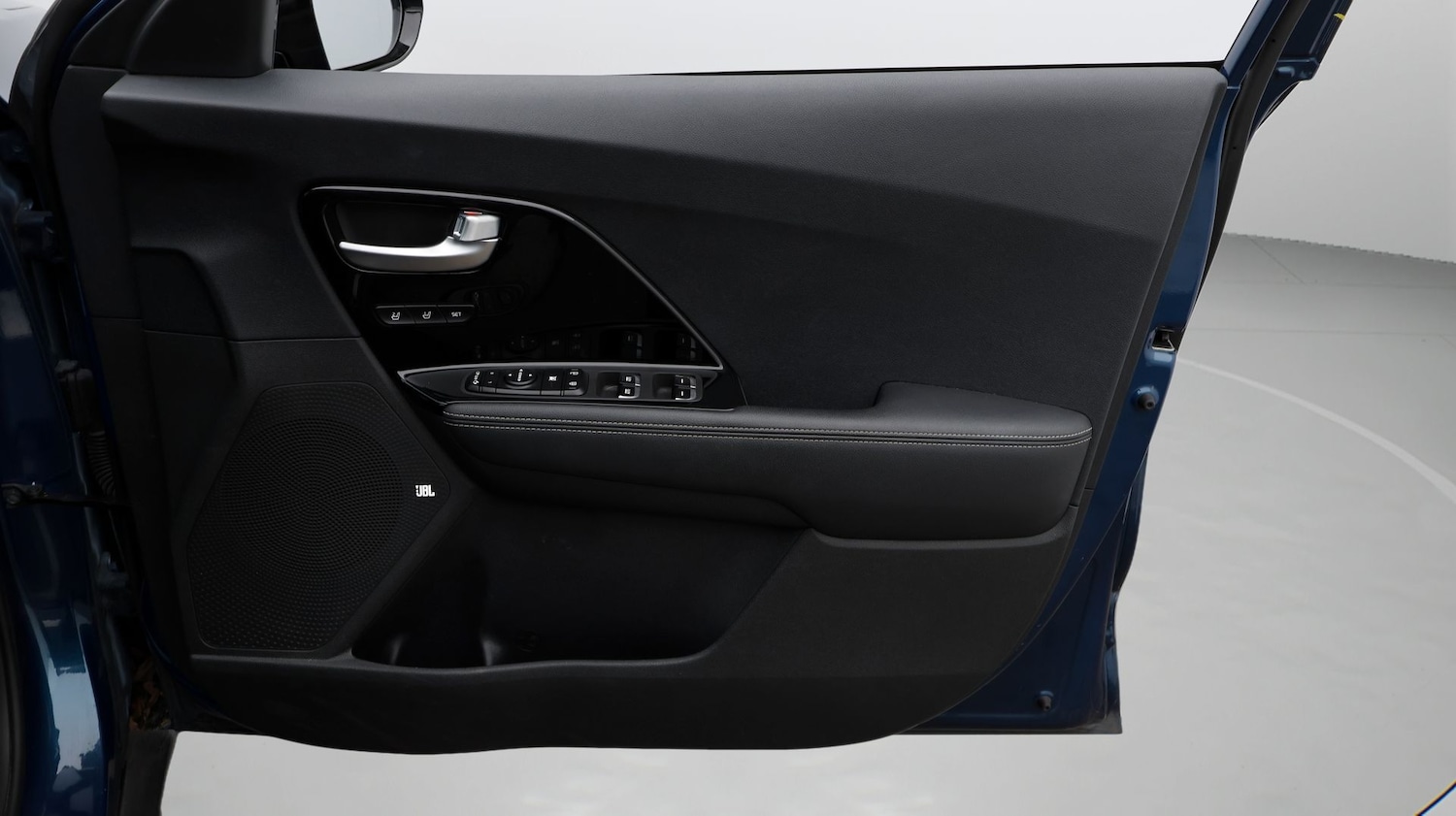 Used Kia Niro 2021 for sale - 77274409: Photo 15