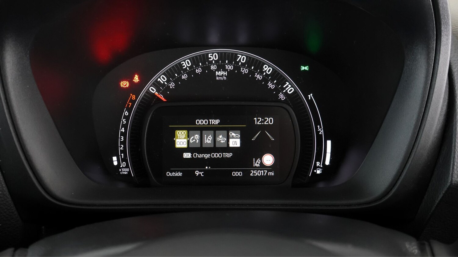 Used Toyota Aygo X 2023 for sale - 77934855: Photo 10