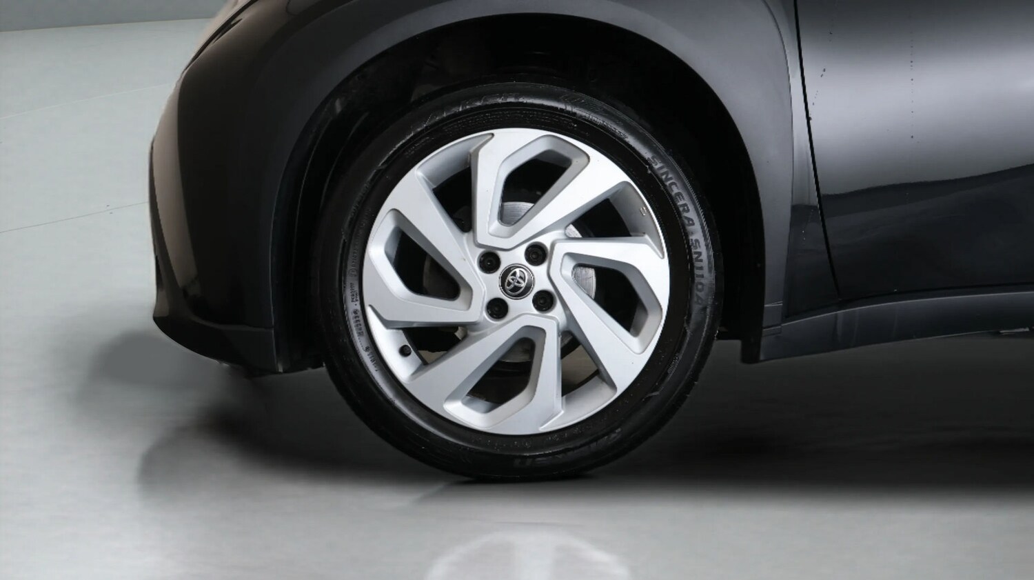 Used Toyota Aygo X 2023 for sale - 77934855: Photo 17