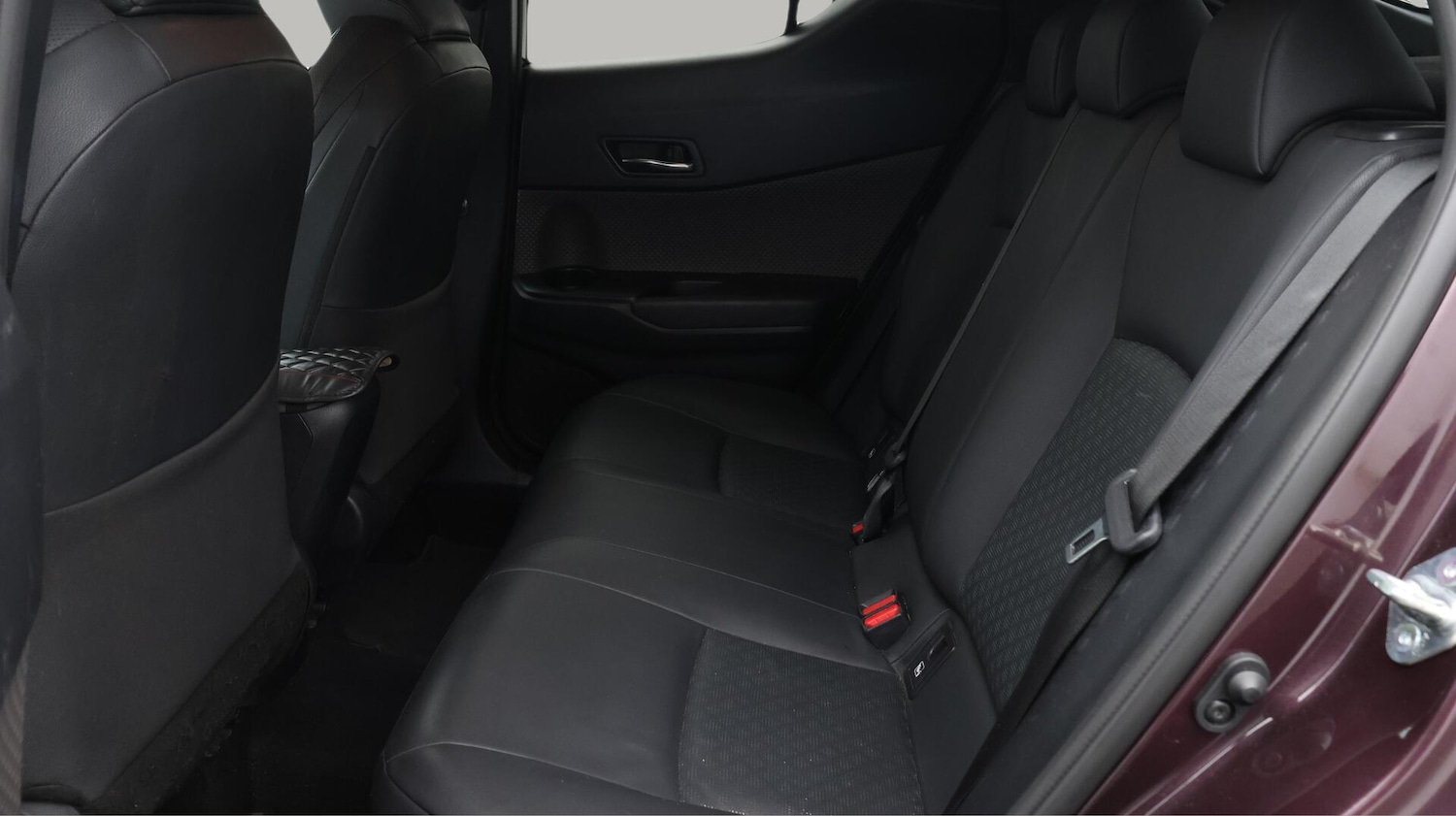 Used Toyota C-HR 2023 for sale - 76136497: Photo 25