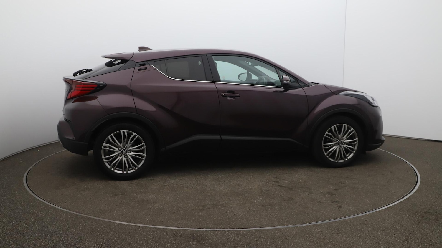 Used Toyota C-HR 2023 for sale - 76136497: Photo 40