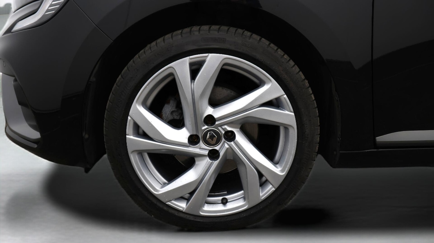 Used Renault Clio for sale - 76633820: Photo 19