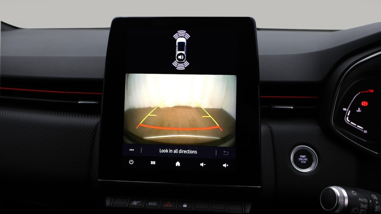 Used Renault Clio for sale - 76633820: Photo 25