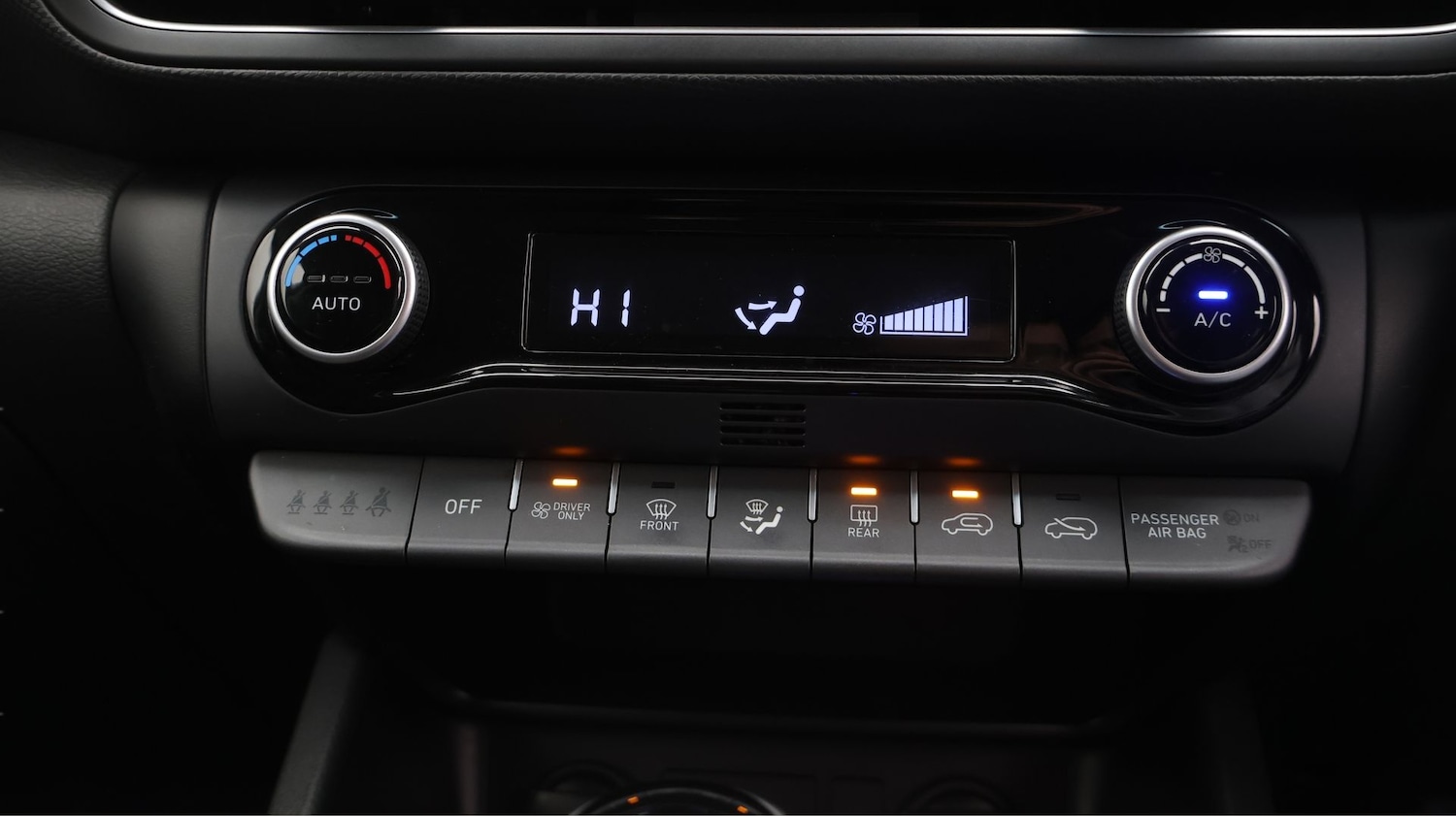 Used Hyundai KONA 2023 for sale - 77601882: Photo 12