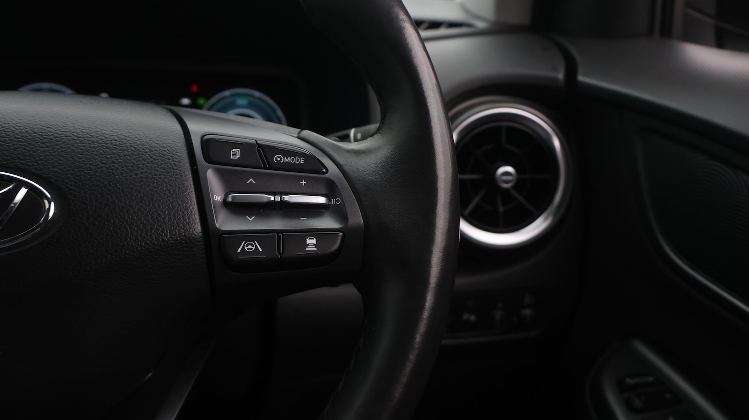 Used Hyundai KONA 2023 for sale - 77601882: Photo 26