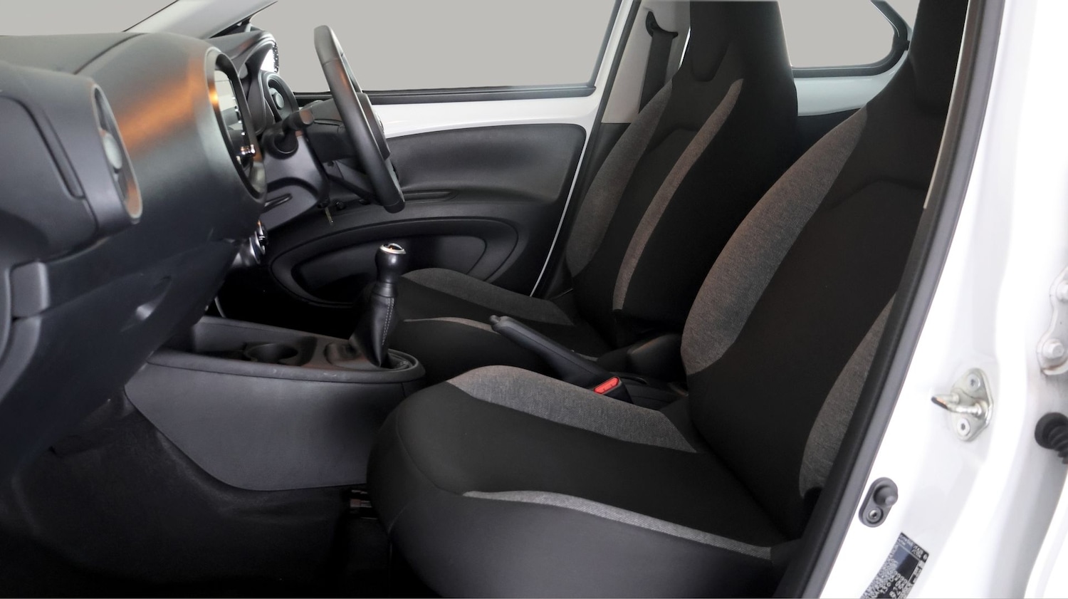 Used Toyota Aygo X for sale - 78106079: Photo 13