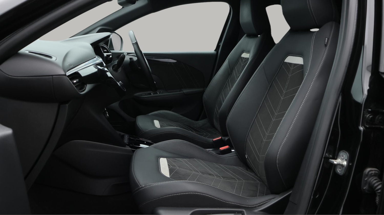 Used Vauxhall Corsa 2023 for sale - 76360373: Photo 15