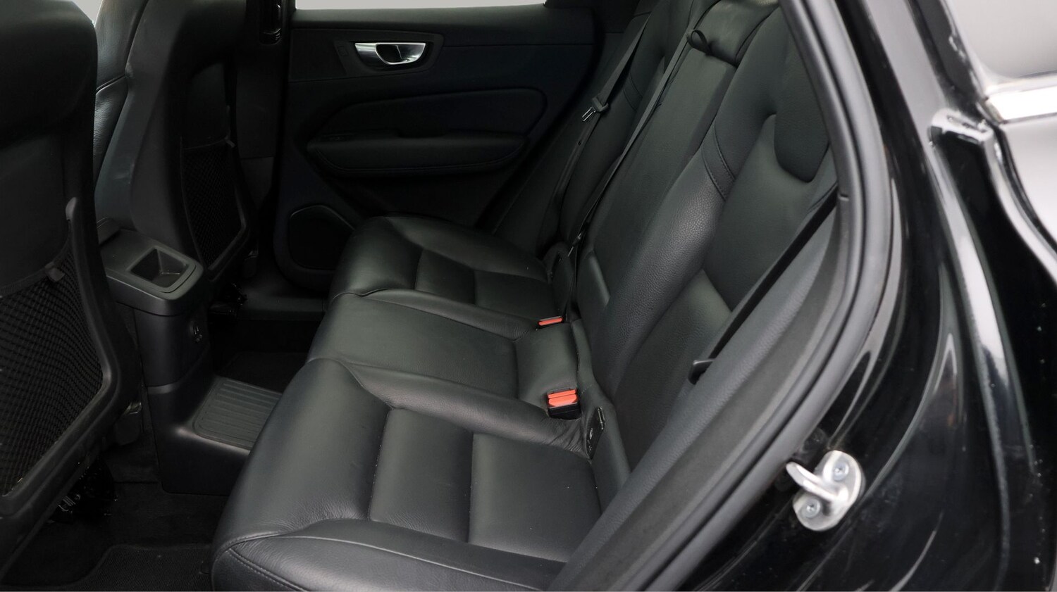 Used Volvo XC60 2023 for sale - 77489817: Photo 16