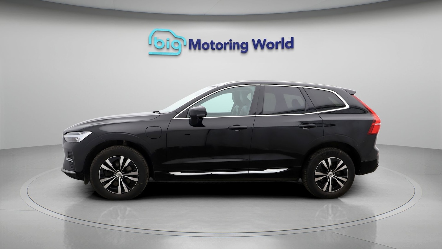 Used Volvo XC60 2023 for sale - 77489817: Photo 4