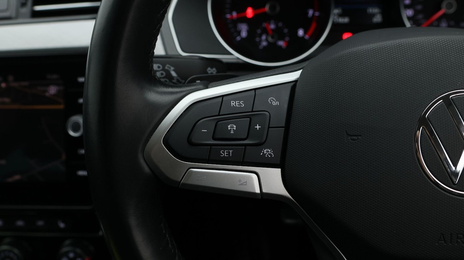 Used Volkswagen Passat 2022 for sale - 77241185: Photo 22