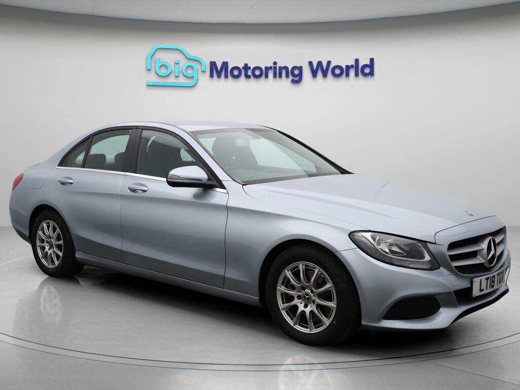 Used Mercedes-Benz C-Class 2018 for sale - 76158832: Photo 1