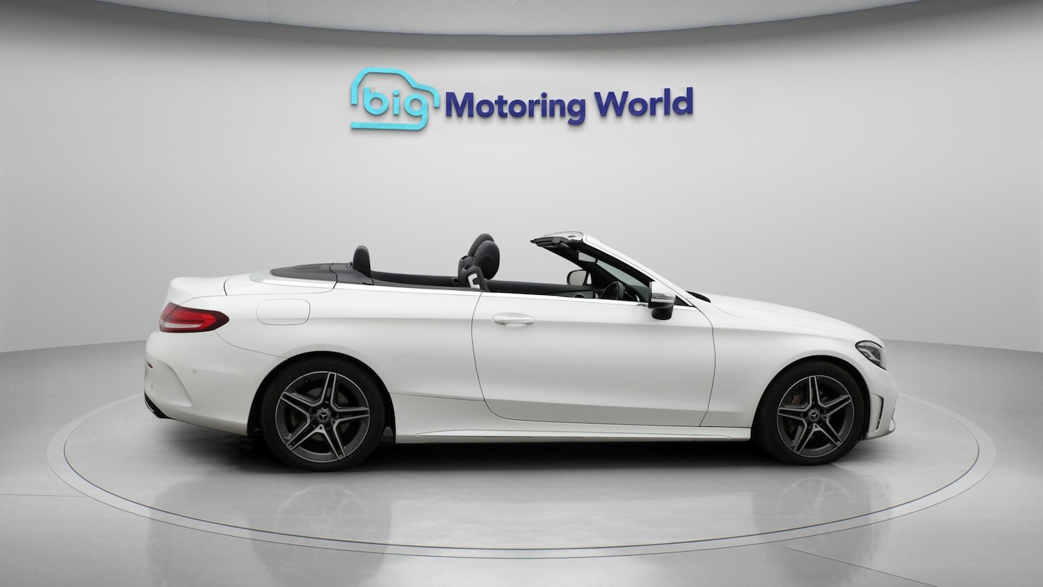 Used Mercedes-Benz C Class 2018 for sale - 76472781: Photo 9