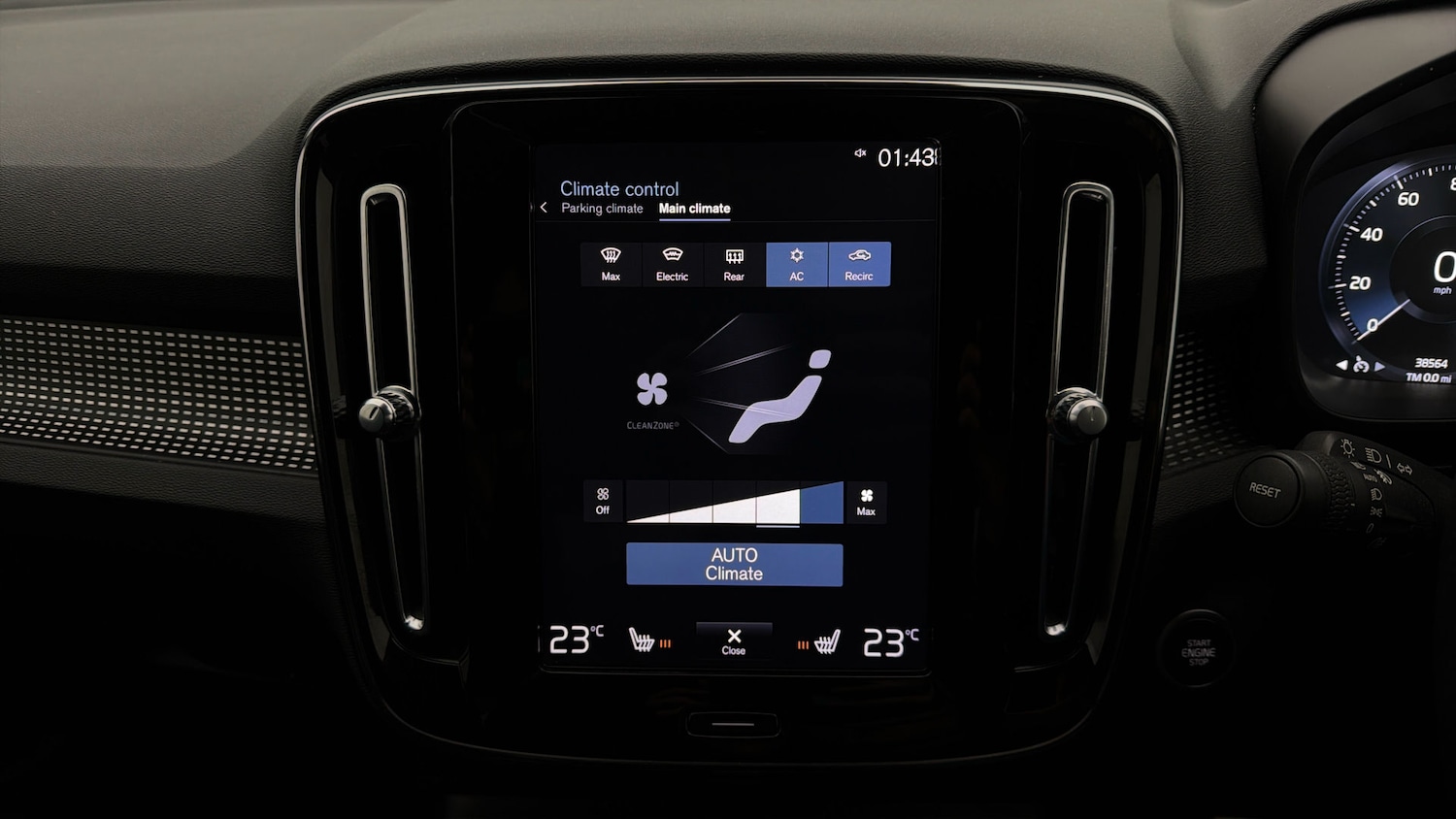 Used Volvo XC40 2019 for sale - 78053721: Photo 11