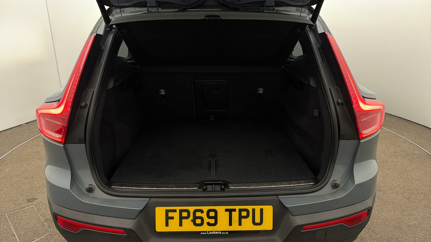 Used Volvo XC40 2019 for sale - 78053721: Photo 16