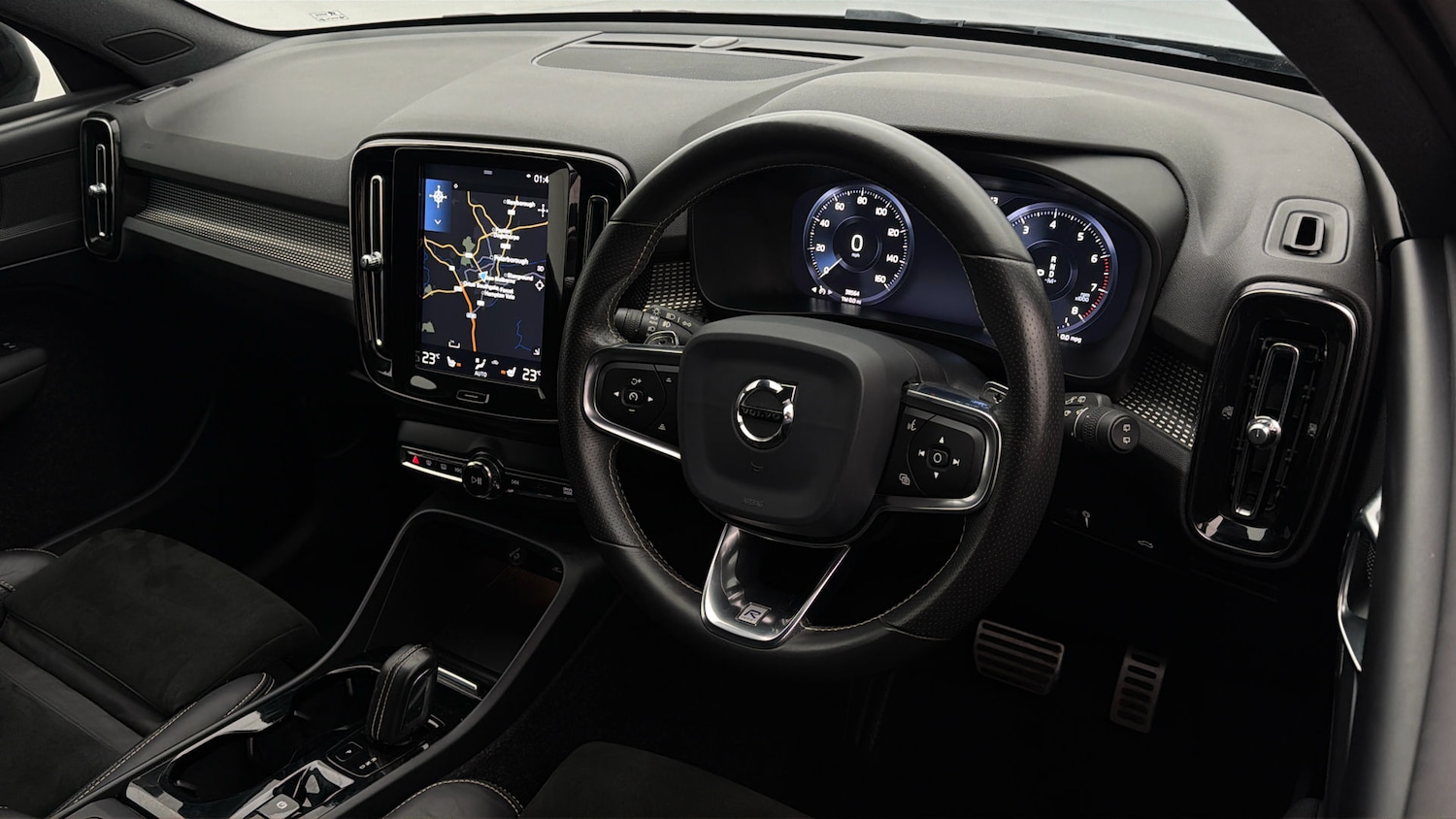 Used Volvo XC40 2019 for sale - 78053721: Photo 9