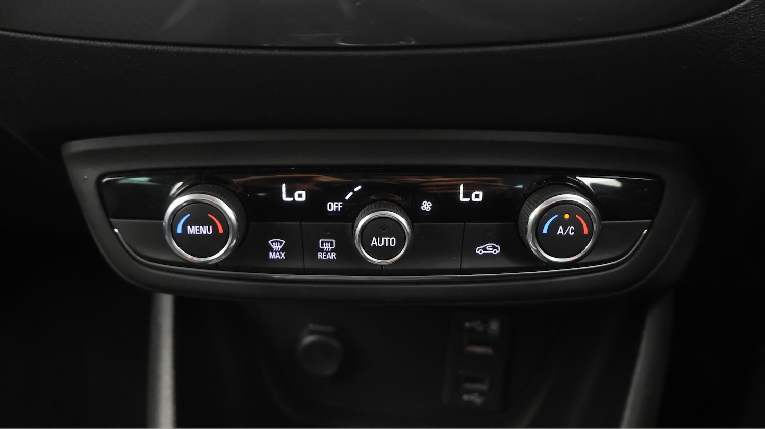 Used Vauxhall Crossland X 2020 for sale - 76457675: Photo 13