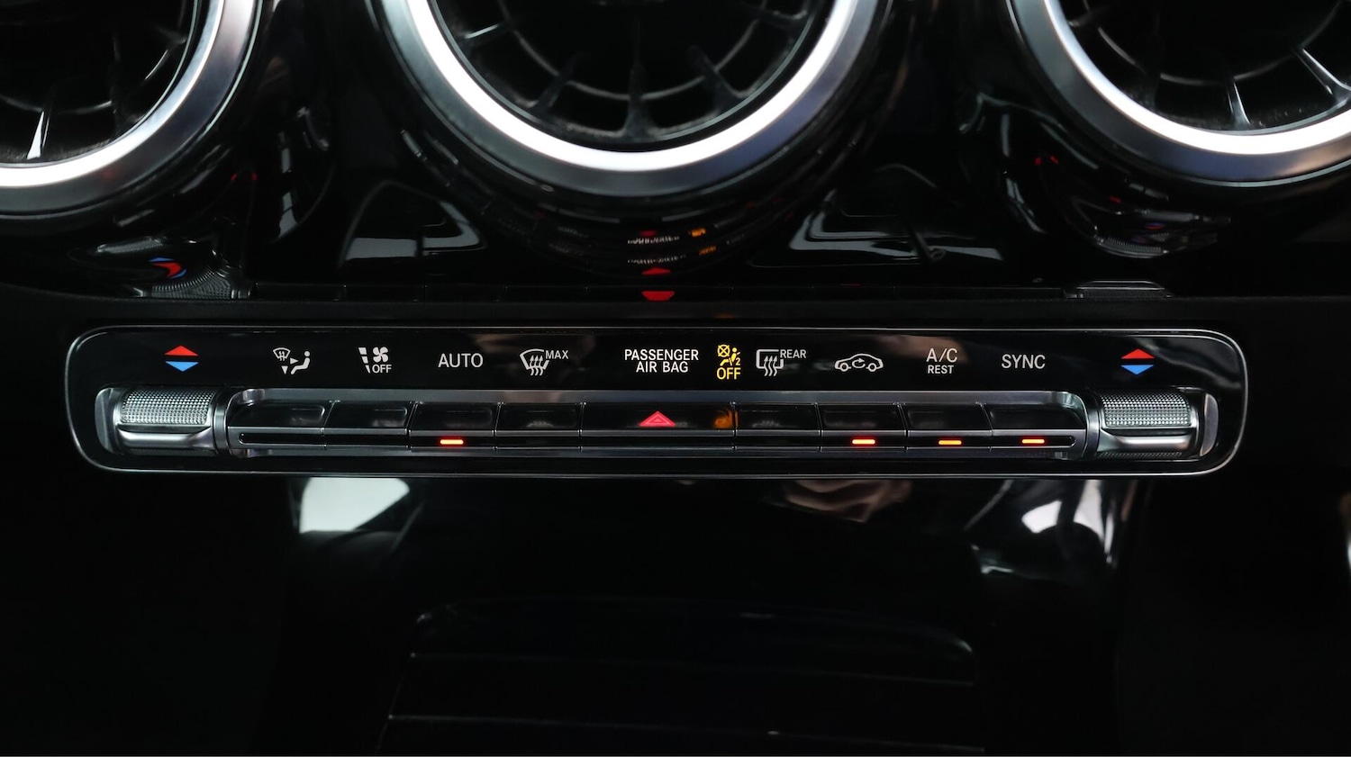 Used Mercedes-Benz A-Class 2019 for sale - 76472193: Photo 13