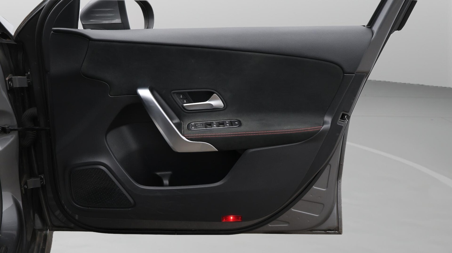 Used Mercedes-Benz A-Class 2019 for sale - 76472193: Photo 16